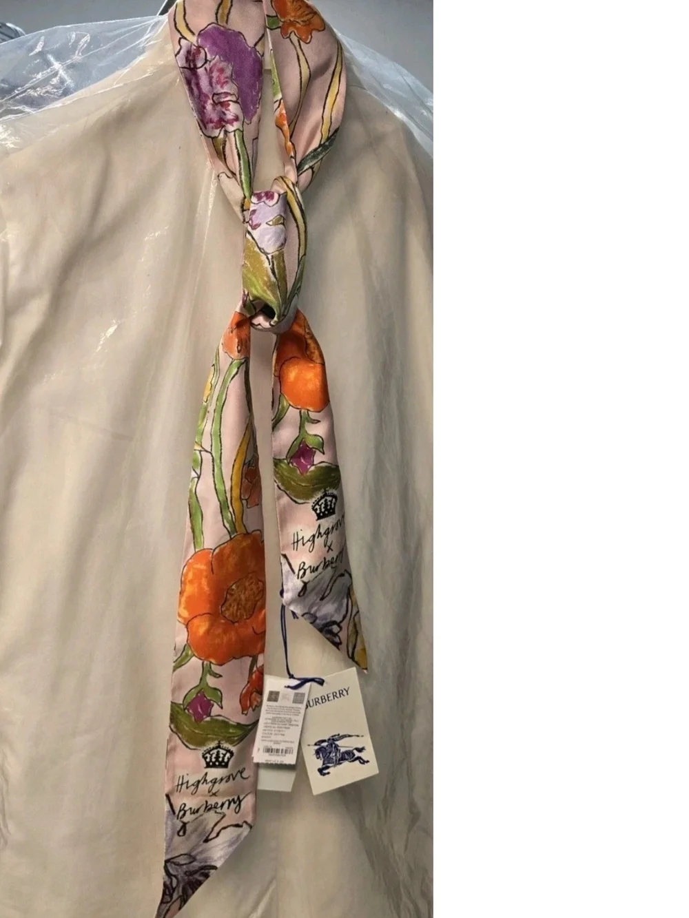 Burberry Skinny Silk Cascading Flowers Scarf Light Pink NWT